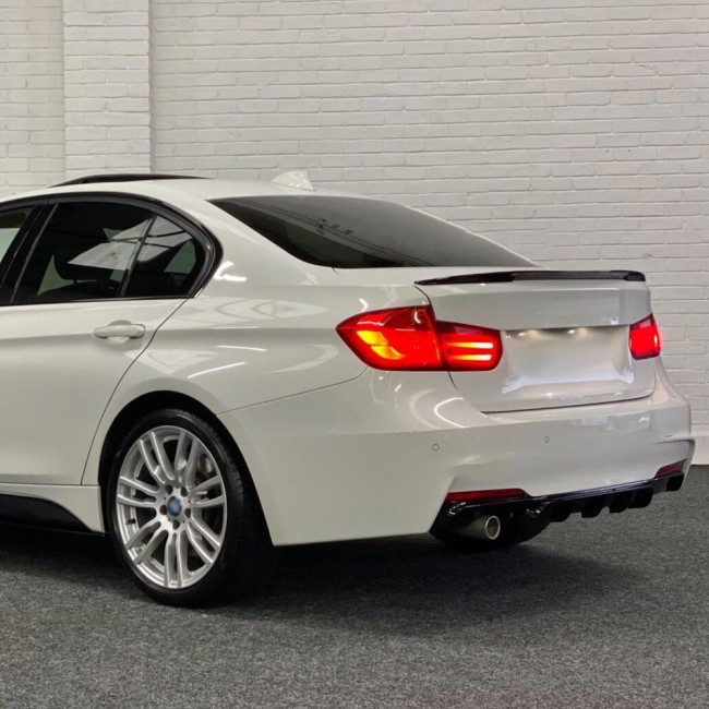 AC style Roof Spoiler for BMW F30 / F80, glossy black - Bilde 2