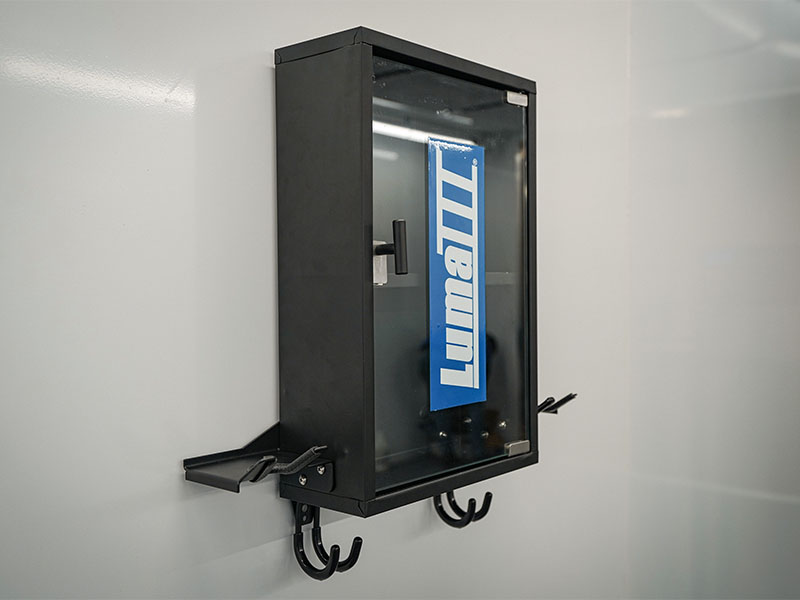 Luma III Spray Case